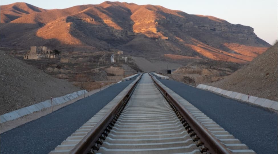 Bərdə–Ağdam dəmir yolu xətti üzrə aparılan işlərin həcmi açıqlanıb