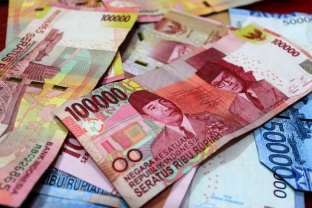 İndoneziyada inflyasiya azalıb