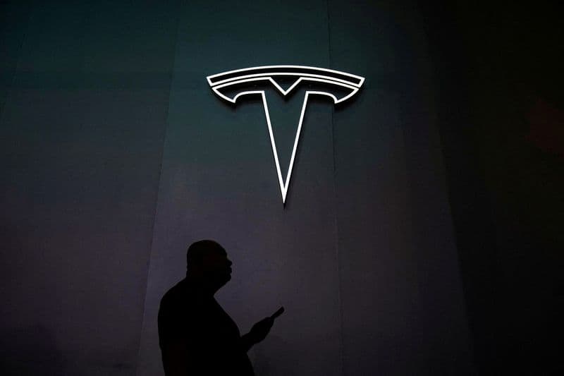 Tesla-nın Çində satışları 11,5% azaldı