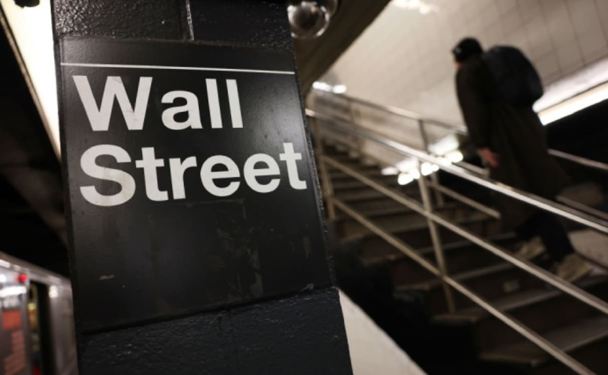 Wall Street Trump Tarif Danışıqları Cümə günü düşür