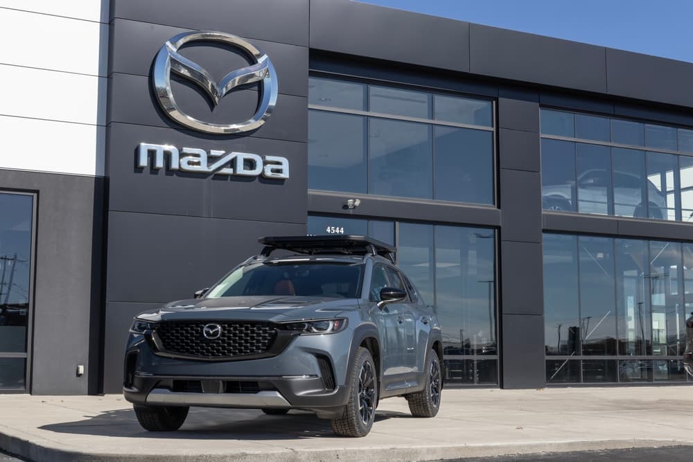 Maliyyə ilinin ilk 9 ayında Mazda-nın xalis mənfəəti 45% azalıb