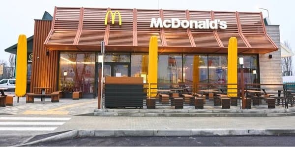 McDonald's Q4 gəliri gözləniləndən daha pis düşür