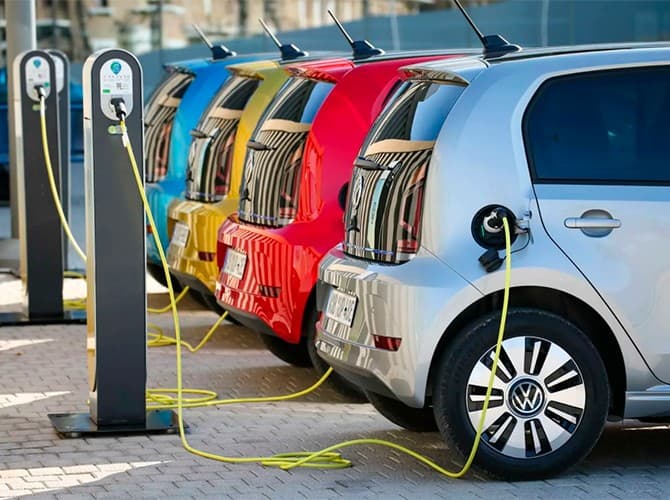 Dünya üzrə elektromobil satışları 2025-ci ilin yanvarında 18% artıb
