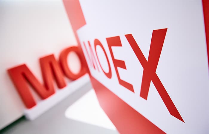 Ər-Riyad danışıqlarından sonra MOEX indeksi 3260 baldan aşağı düşüb