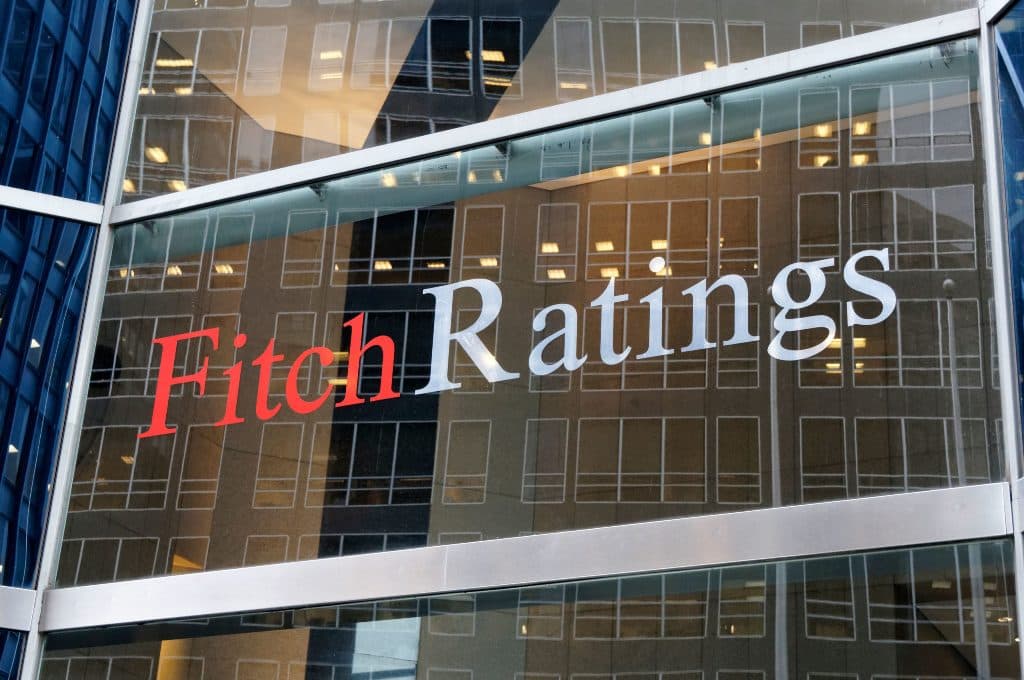 Azərbaycanın maliyyə sektorunda risklər azalır -Fitch Ratings