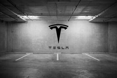 Hindistan Tesla-nın gəlişi ərəfəsində şarj stansiyalarına yatırımları məhdudlaşdırır