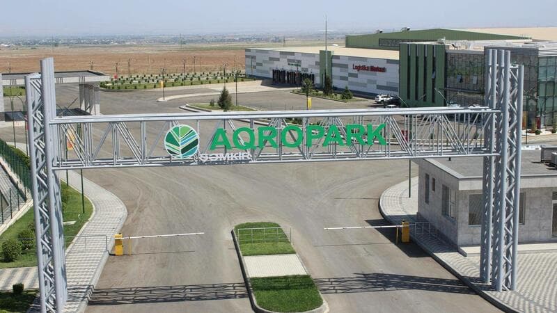 Aqroparkların məhsuldarlığı artır: 150 milyon manatlıq məhsul istehsal edilib