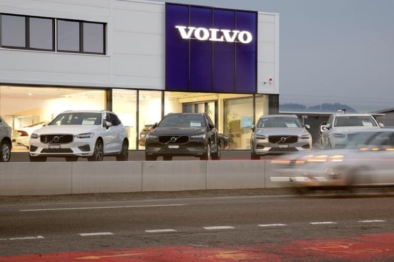 Volvo Cars-in fevralda satışları artıb