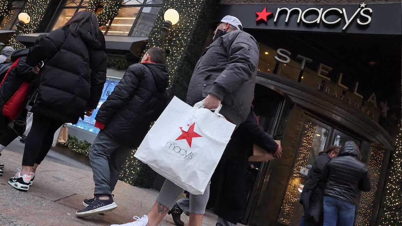 Univermaqlar şəbəkəsi Macy's rüblük hesabatdan sonra zəif təlimat verir