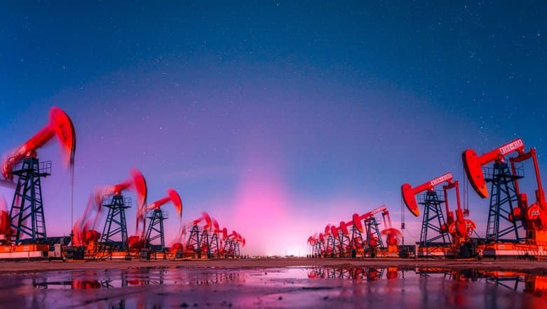 Neftçilər və Energetika Nazirliyi dəmir yolu ilə yanacağın daşınması prioritetinin artırılmasını xahiş edir