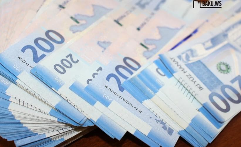 Kimlərə maaşdan əlavə birdəfəlik və aylıq kompensasiya ödəniləcək?