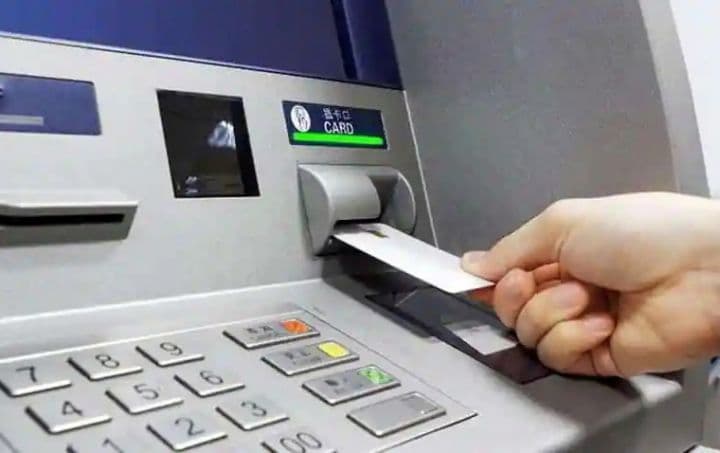 Ötən il ərzində ölkə üzrə bankomatların sayı 6,2 faiz artıb