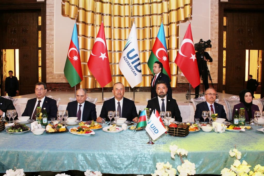 Bakıda Beynəlxalq Demokratlar Birliyi tərəfindən iftar süfrəsi açıldı