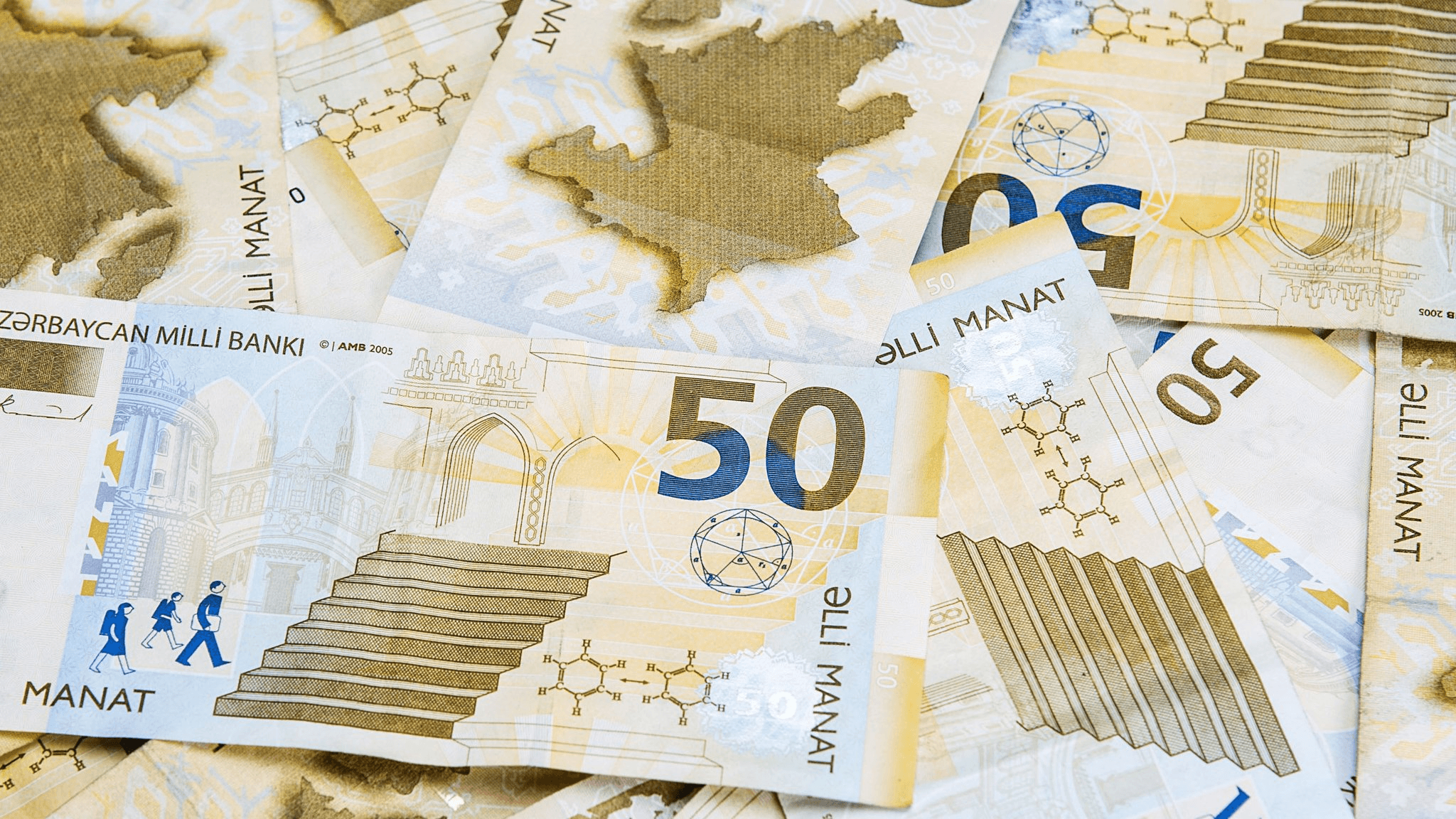 Azərbaycanın strateji valyuta ehtiyatları 73 milyard dollara çatıb