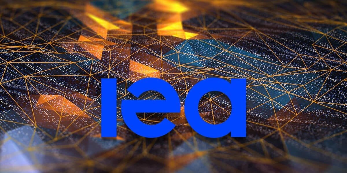 IEA qlobal neft tələbatı proqnozunu azaldıb