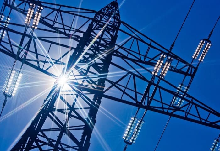 Azərbaycanın elektrik enerjisi idxalı 37,8% azalıb