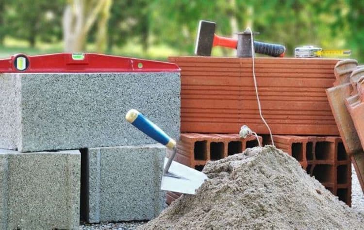 Azərbaycanda tikinti materiallarının istehsalı azalıb