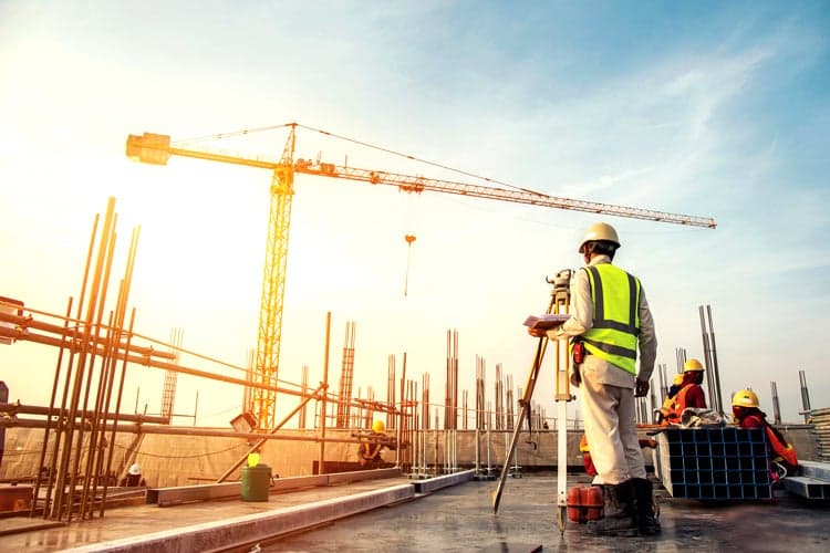 Tikinti sektoruna yatırılan investisiyalar azalıb