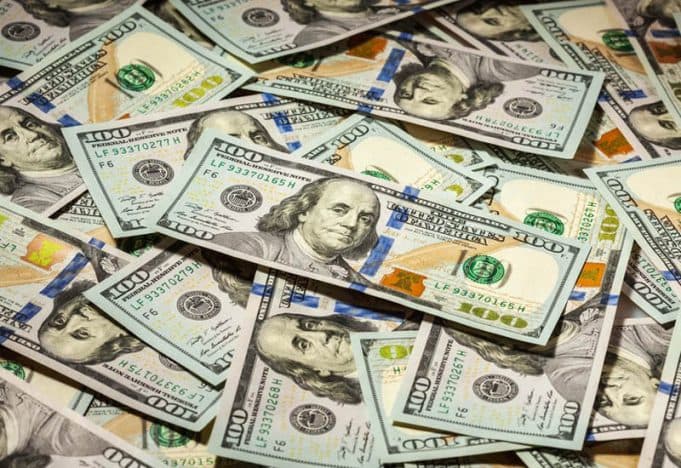 Azərbaycanın xalis maliyyə öhdəlikləri 2,3 milyard dollar azalıb