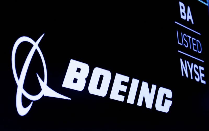 Boeing 737 MAX təyyarələrinin istehsalını azaldır