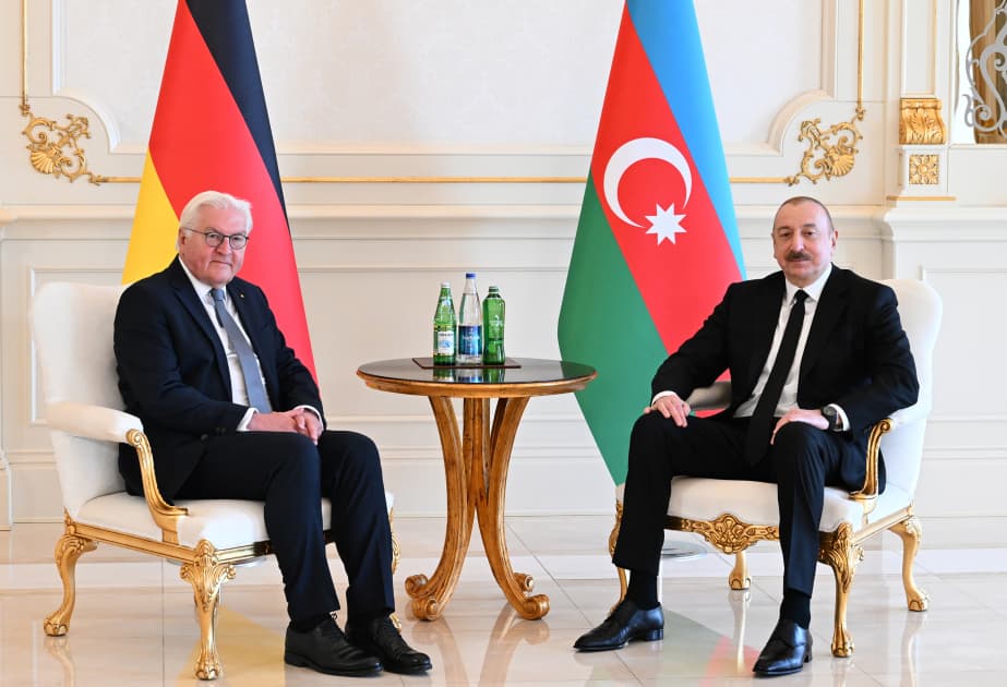 Almaniya Prezidenti Frank-Valter Ştaynmayer Azərbaycana rəsmi səfərə gəlib