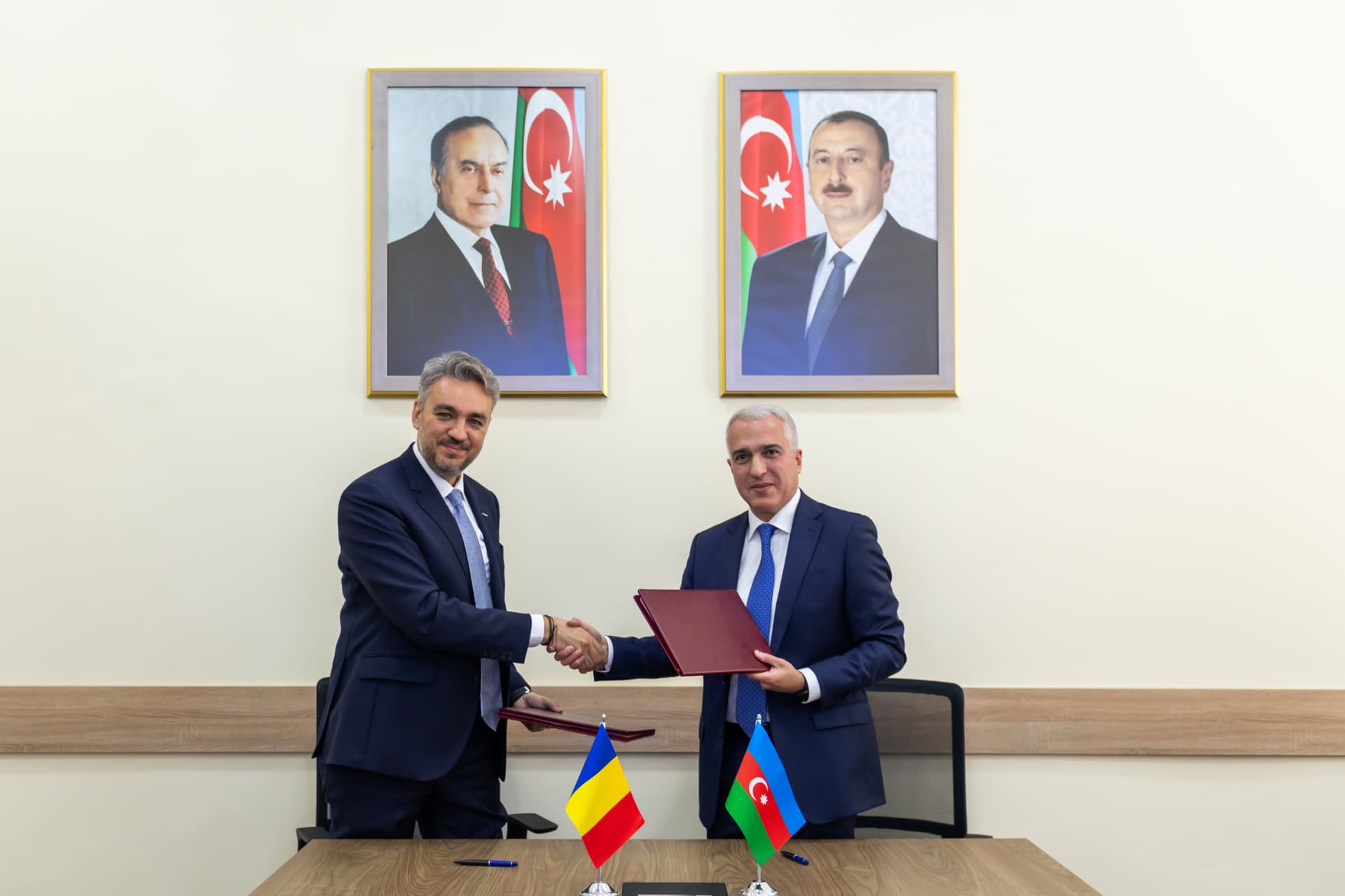 Azərbaycan və Rumıniyanın enerji tənzimləmə qurumları arasında memorandum imzalanıb