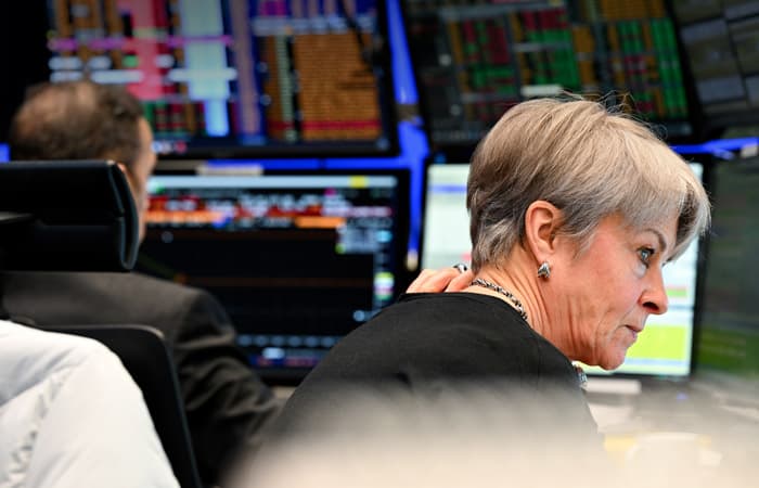 Avropa səhmləri kəskin şəkildə düşdü, Stoxx Europe 600 2024-cü ilin yanvarından bəri ən aşağı səviyyədə bağlandı