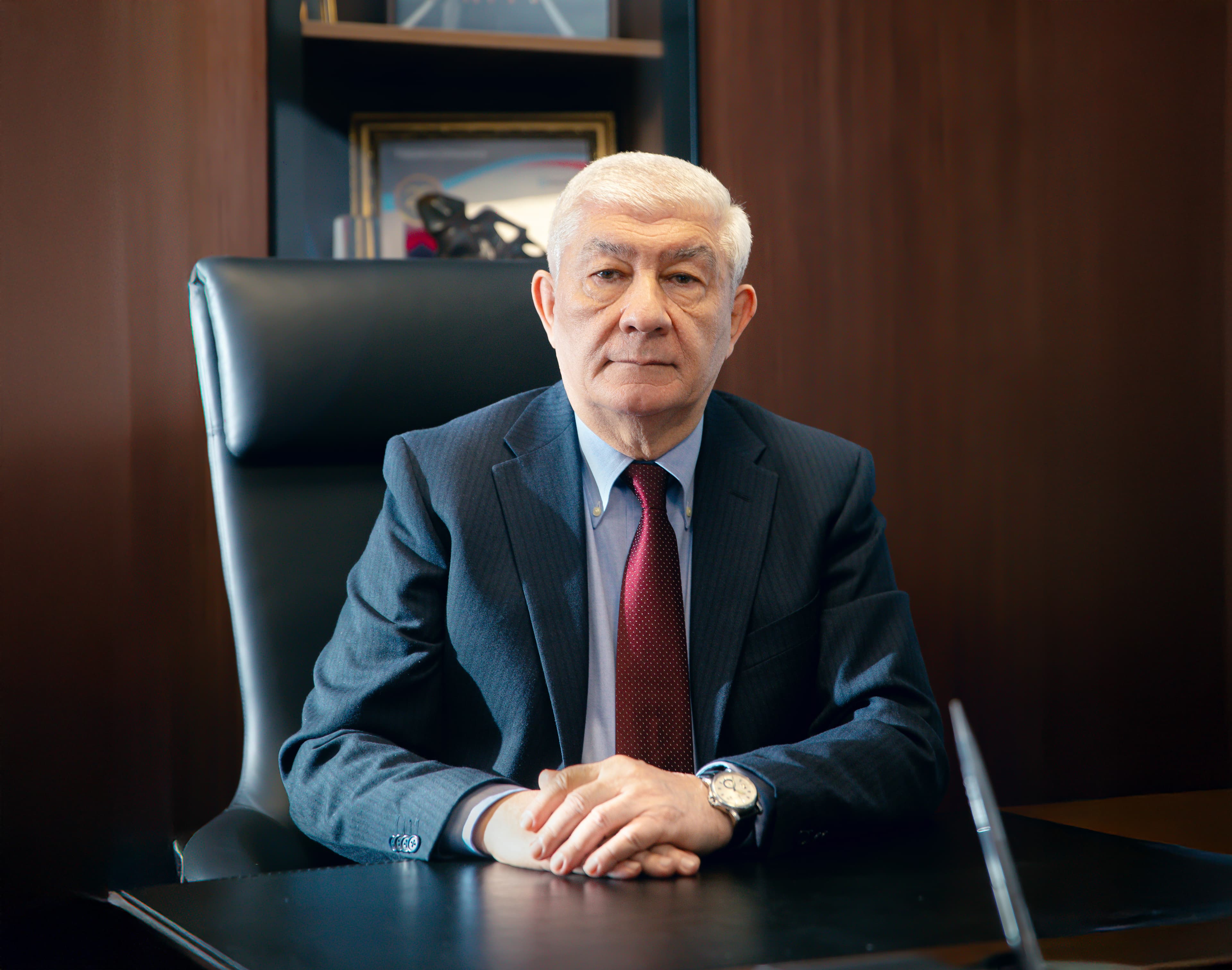 Bank of Baku-nun MŞ-nin sədri Elçin İsayev ABA-nı 35 illik yubiley münasibətilə təbrik etdi