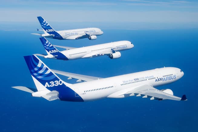 Airbus, Boeing-i qabaqlayaraq birinci rübdə müştərilərə 136 təyyarə təhvil verib