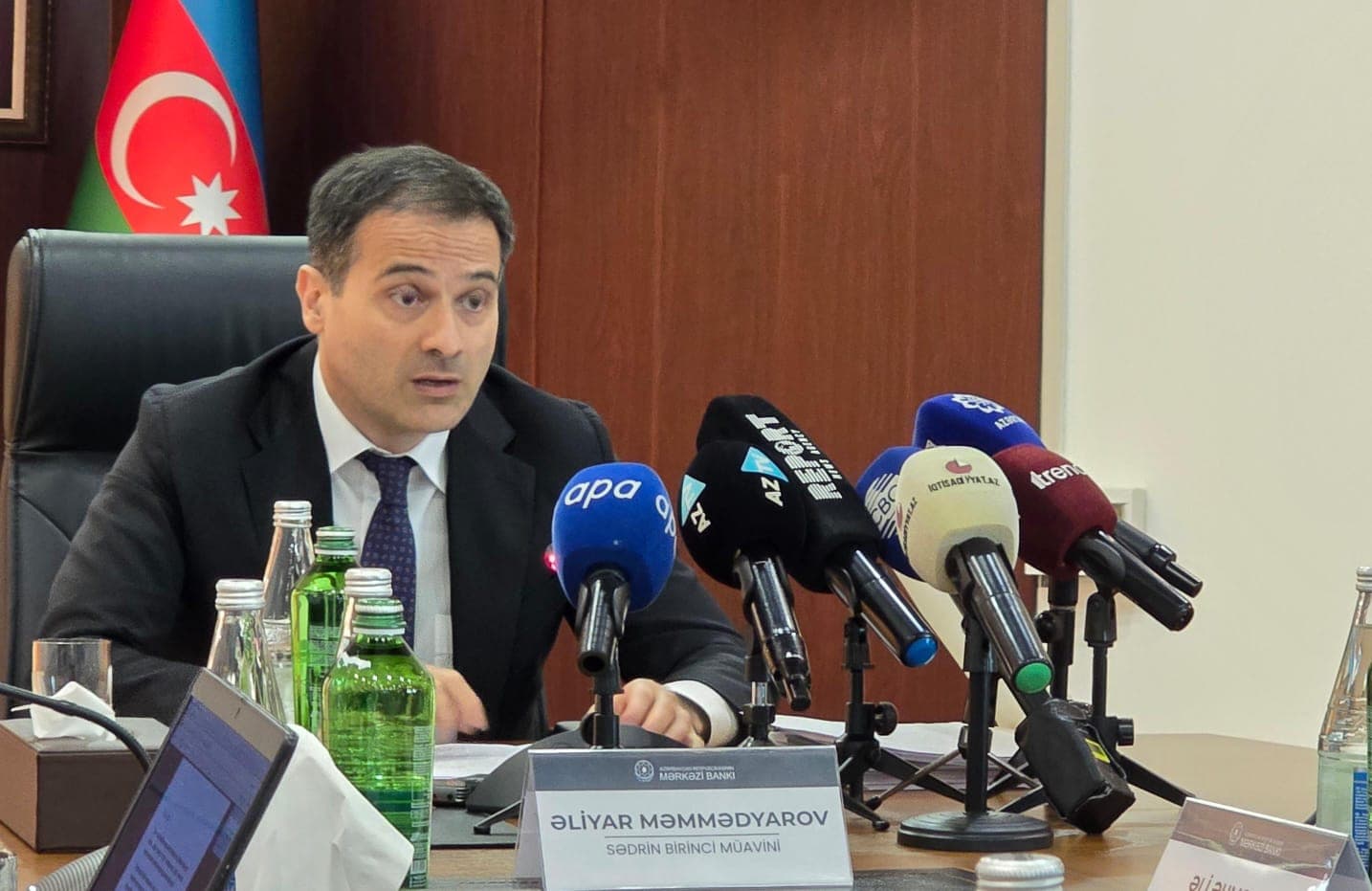 AMB: Bank sektorunun aktivləri 53 milyard manata çatıb - Əliyar Məmmədyarov