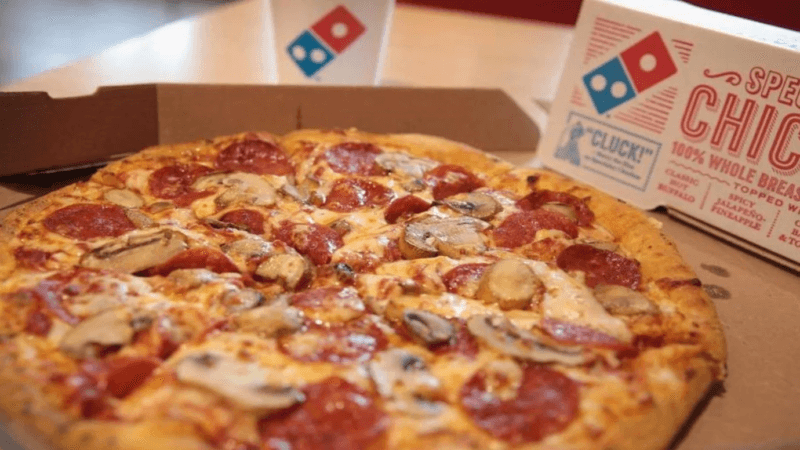 Domino's Pizza zənciri birinci rübdə xalis mənfəət və gəliri artırdı