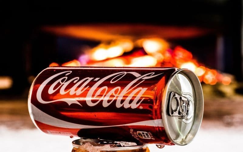Coca-Cola birinci rübdə xalis mənfəətini 4,8% artırıb