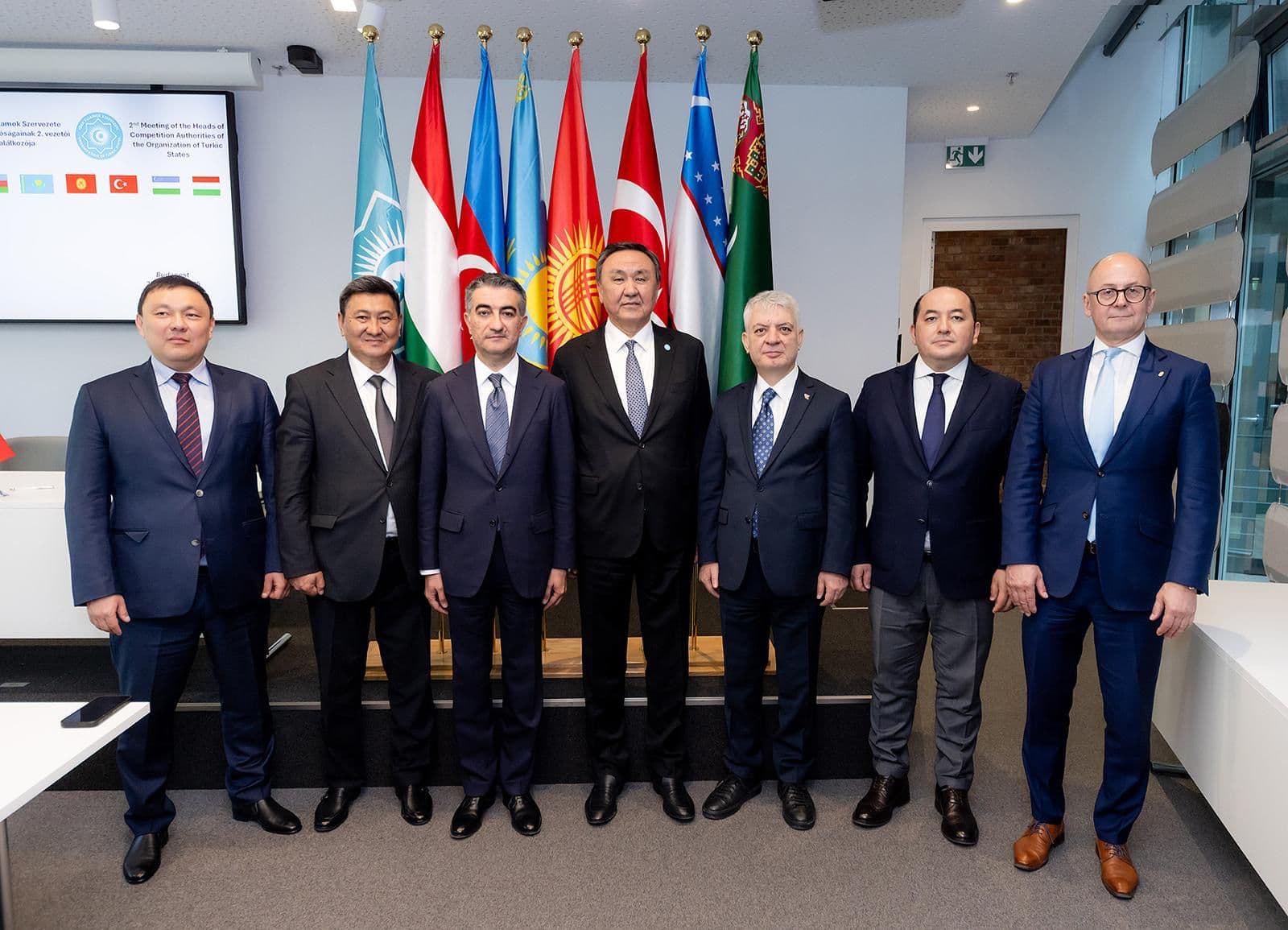 Macarıstanda TDT ölkələrinin rəqabət rəhbərləri bir araya gəldi