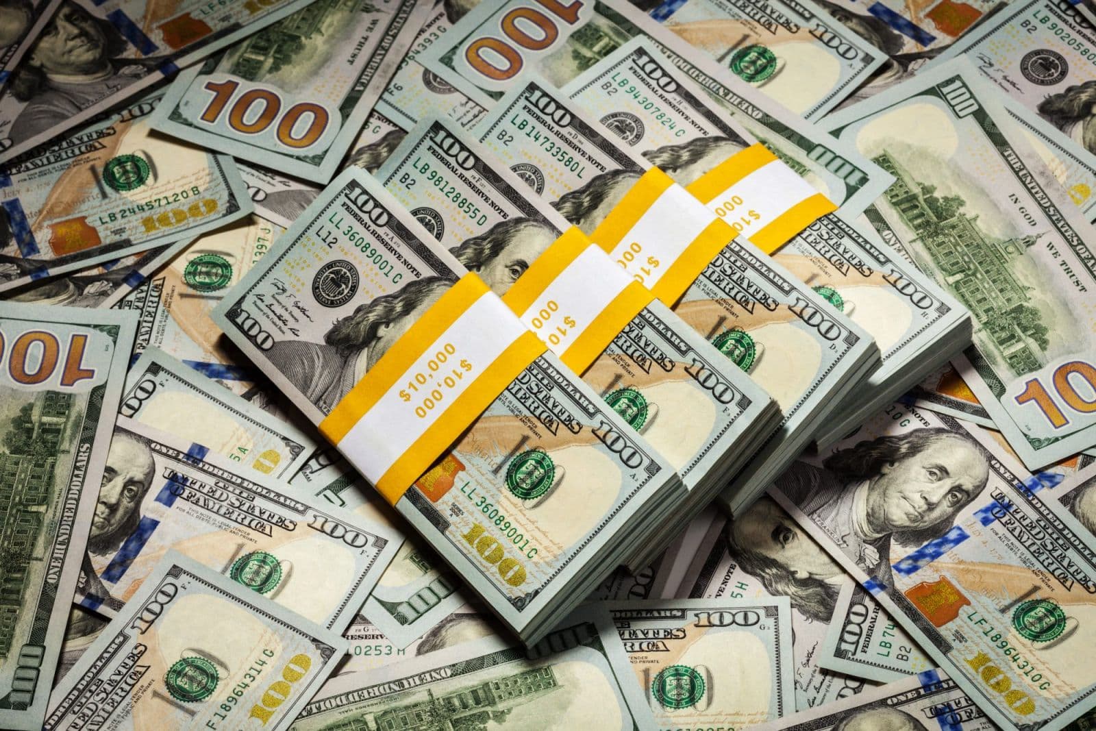 Qeyri-neft sektorundan rekord artım – üç ayda 771,9 milyon dollar gəlir