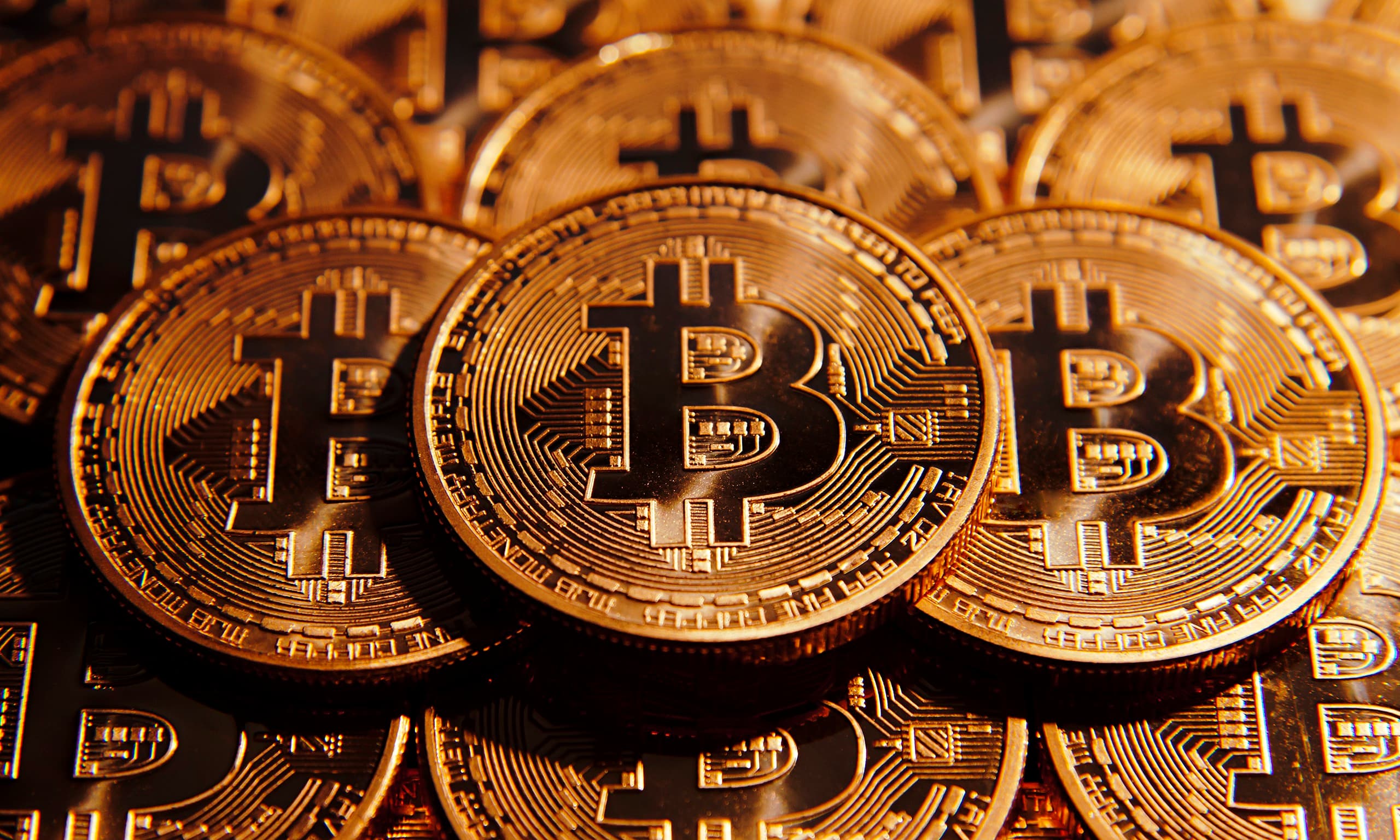Bitcoin qiymətinin 200,000 dollar səviyyəsinə çata bilər