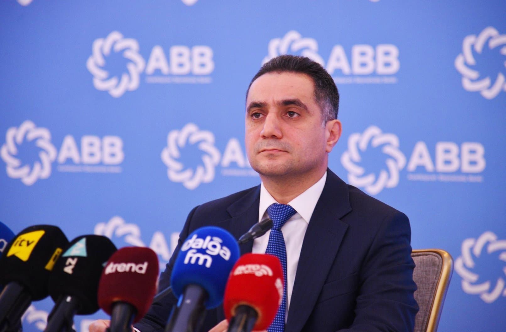 ABB-nin maliyyə göstəricilərində yüksəliş: Bir ildə 360 milyon, 4 aylıq 80 milyon manat mənfəət