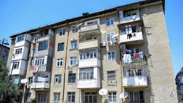 “Xruşovka” tipli evlərə maraq azalır – qiymət artımı zəifdir