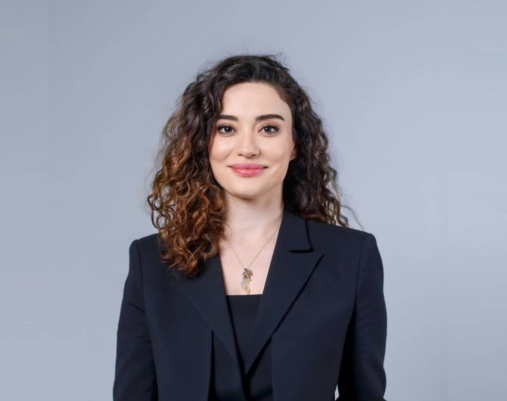 Elektron pul təşkilatının rəhbəri dəyişdirilib
