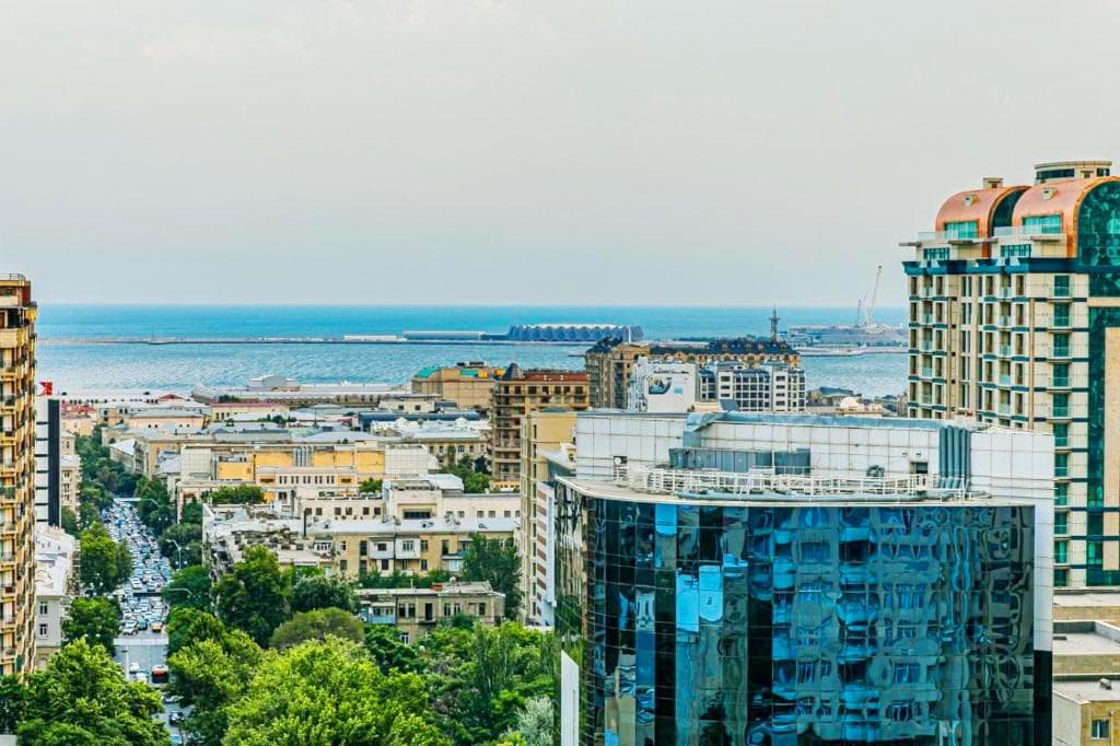 Bakıda mərkəzdə mənzil almaq 2 qat baha başa gəlir