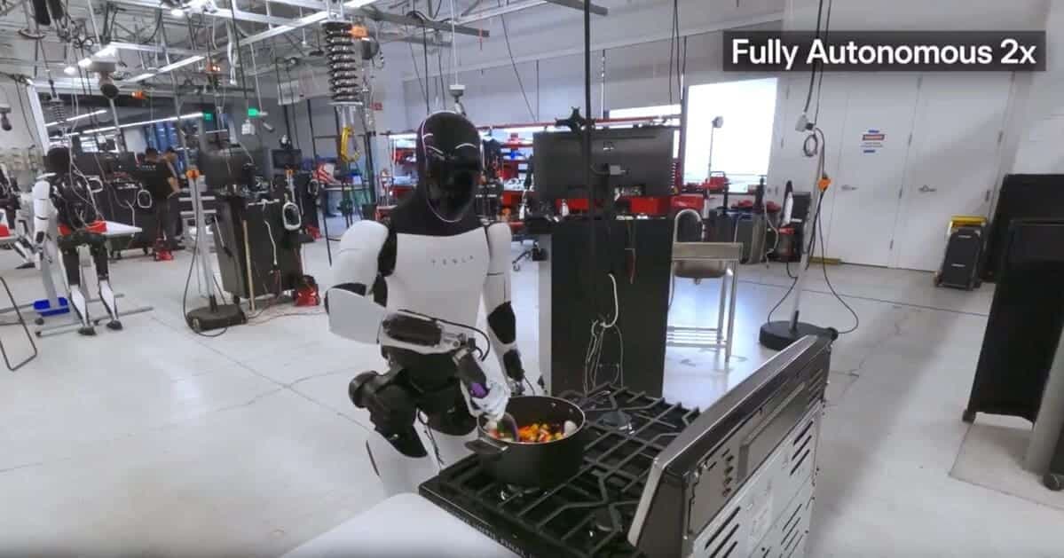 İlon Maskın şirkəti Optimus robotunun geniş imkanlarını təqdim etdi