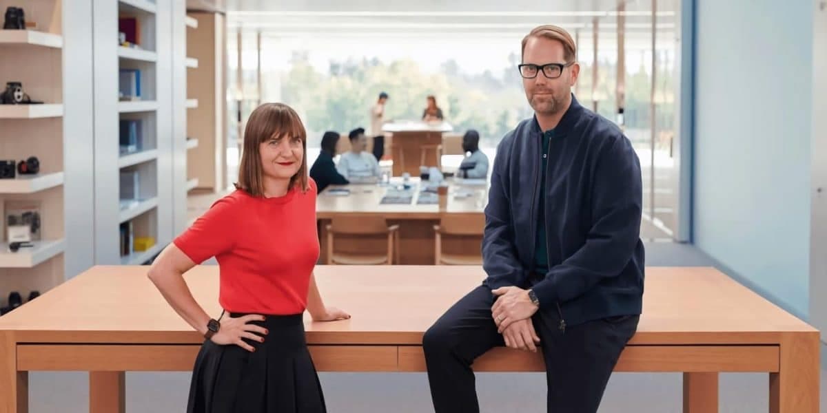 OpenAI sabiq Apple dizaynerinin startapını aldı