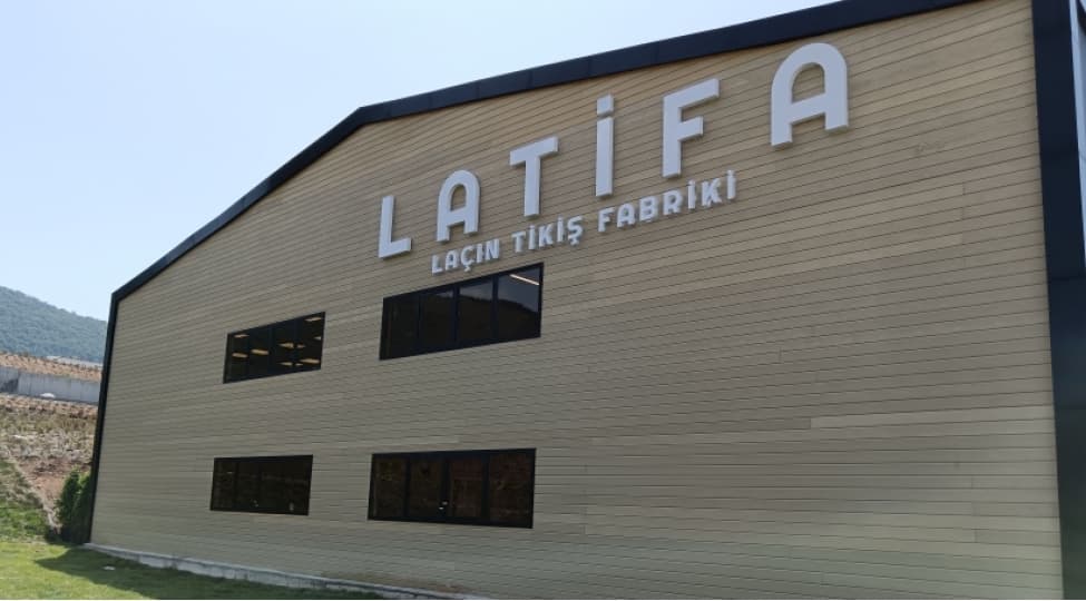 “LATIFA” Laçın tikiş fabrikində gündə 2 min ədəd tekstil məhsulu istehsal olunacaq