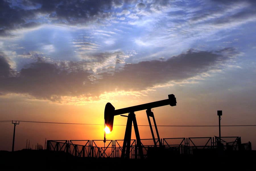 Brent markalı neftin bir barreli 63,95 dollara düşüb