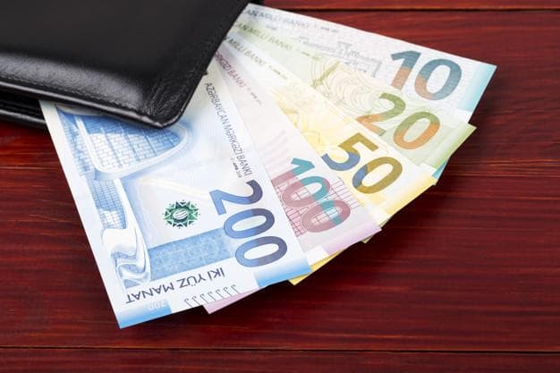 Bakıda işçilərin orta aylıq nominal əməkhaqqı 6%-a yaxın artıb - CƏDVƏL