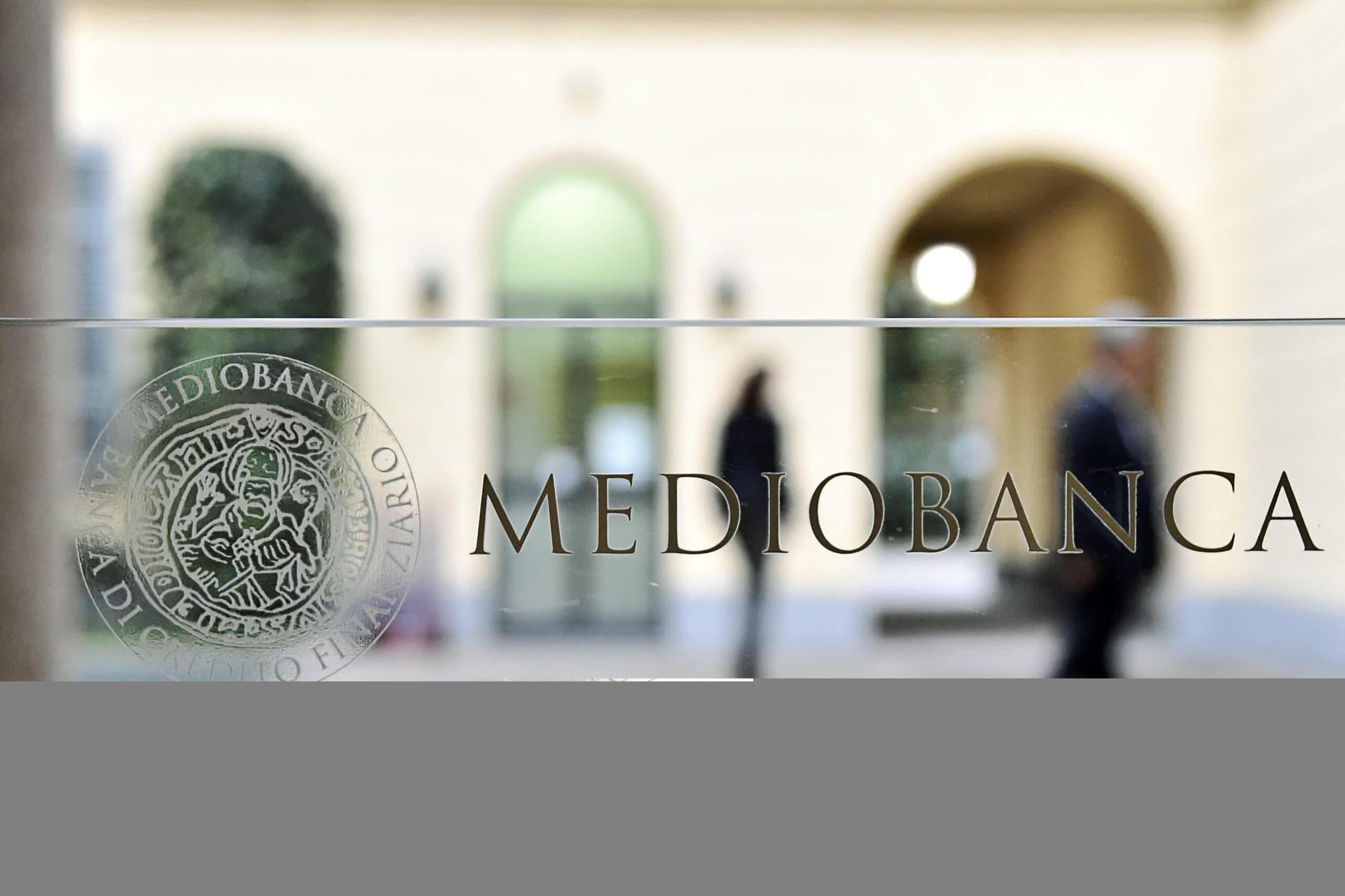 Mediobanca Banca Generali-ni 6,3 milyard avroya alacaq