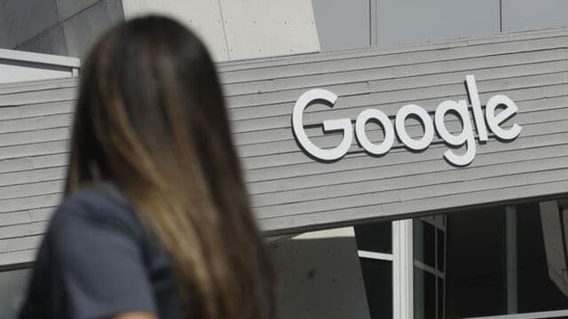 Süni intellekt Google-dan köçür