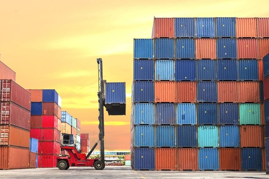 Orta Dəhliz üzrə konteyner daşımaları bu ilin ilk 4 ayında 56% artıb