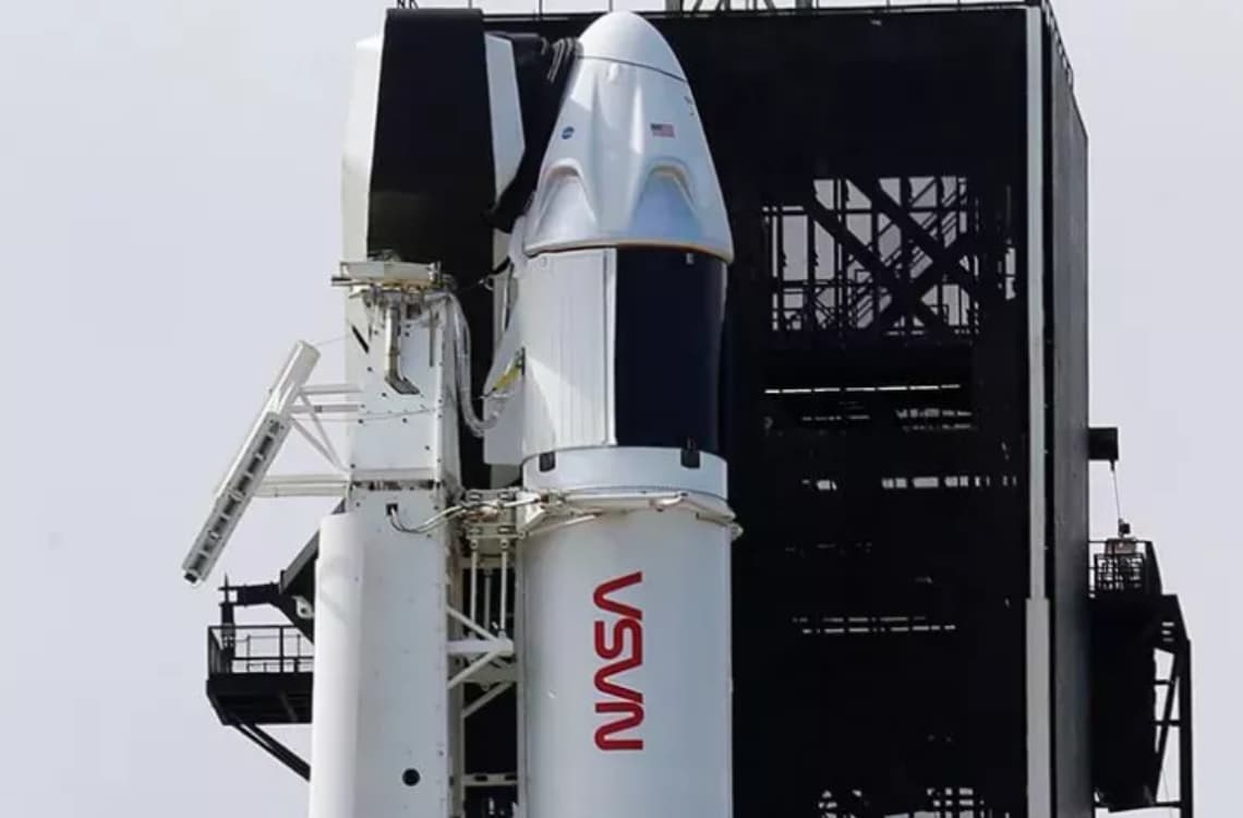 Crew Dragon kosmik gəmisinin kommersiya heyəti ilə ISS-ə buraxılması başqa günə təxirə salınıb