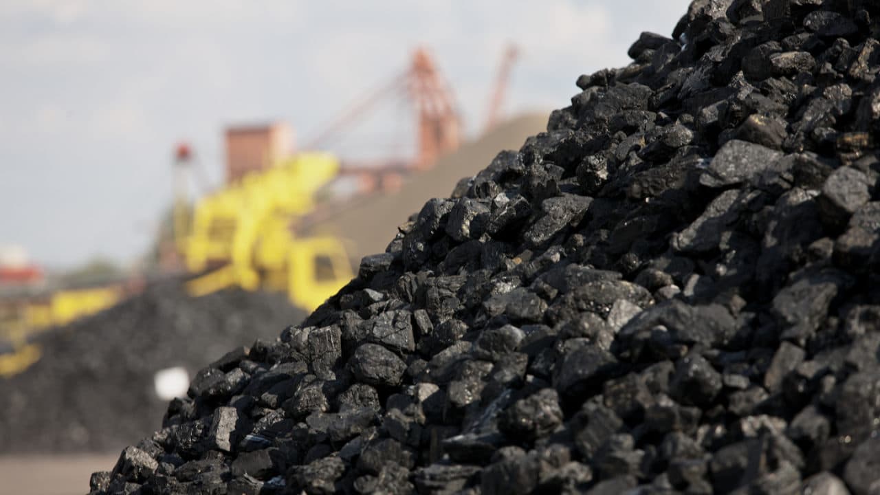 Coal India əvvəllər bağlanmış mədənlərdə kömür hasilatını bərpa edəcək, yenilərini açacaq