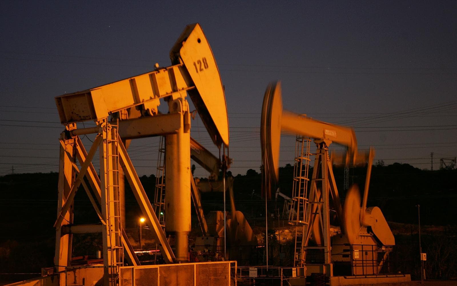 Brent markalı neftin bir barreli 67,23 dollara qədər bahalaşıb